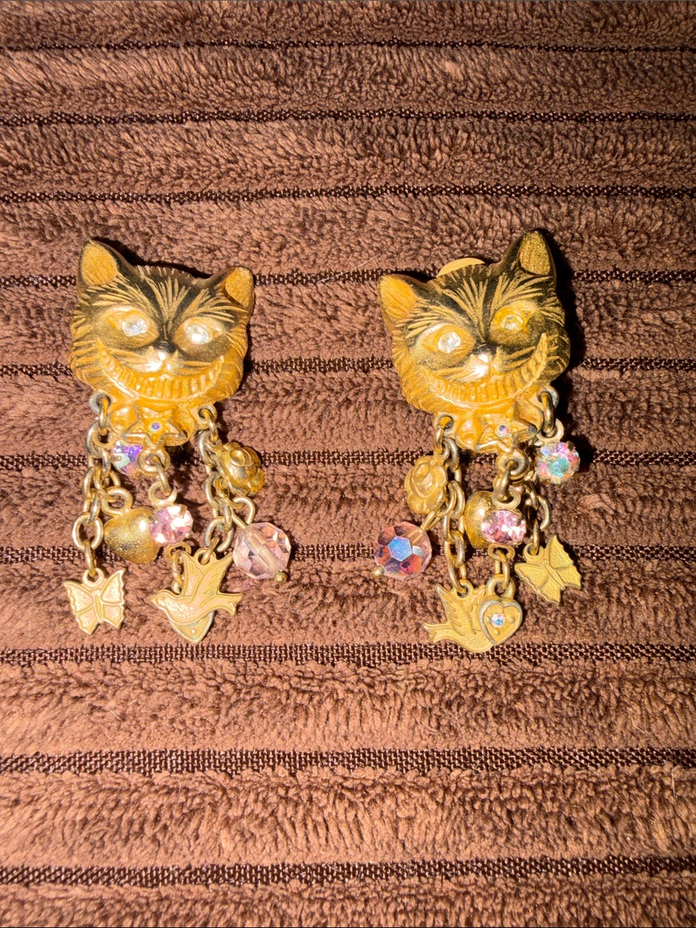 Kirk’s Folly Vintage Cheshire Cat Gold-Tone  Earrings 1980’s